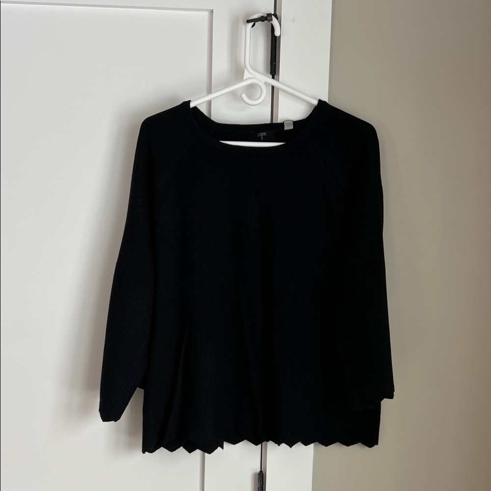 Tahari Ribbed Black Knit Top